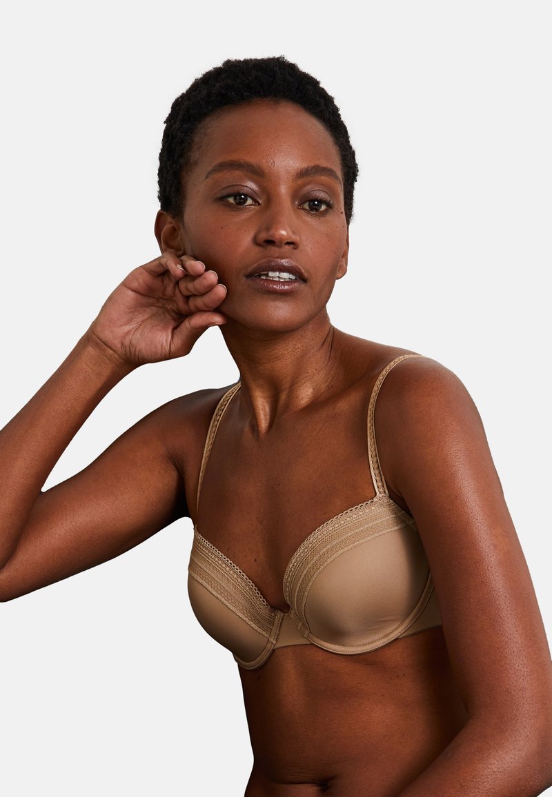 Monoprix CORBEILLE IRIS - Soutien-gorge à armatures - beige
