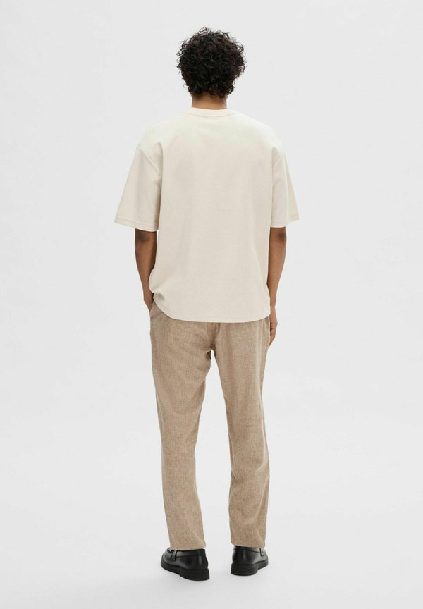SLH LOOSE OSCAR O NECK TEE - Basic T-shirt - oatmeal4