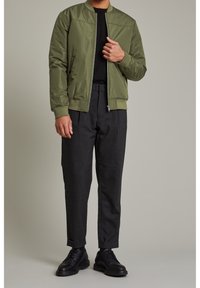 Matinique Bomberjacka - dark green