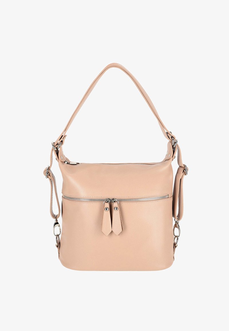 Beige læder skuldertaske med en struktureret form, der har en lynlås i toppen og en frontlomme med lynlås med dobbelte lynlåsdragere og sølvfarvede metalaccenter.