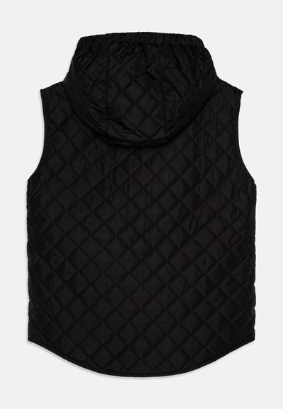 Gilet smanicato nero trapuntato con cappuccio integrato, con motivo a rombi, mostrato dal retro su uno sfondo bianco.