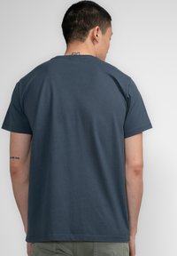 Petrol Industries Triko s potiskem - midnight blue