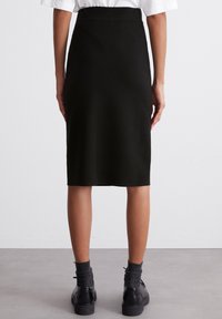 Marc O'Polo KOMPAKTER - Bleistiftrock - black