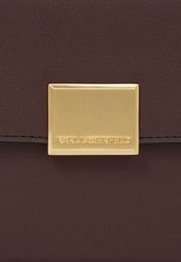 KARL LAGERFELD SMALL K/FOREVER - Borsa a tracolla - dark chocolate