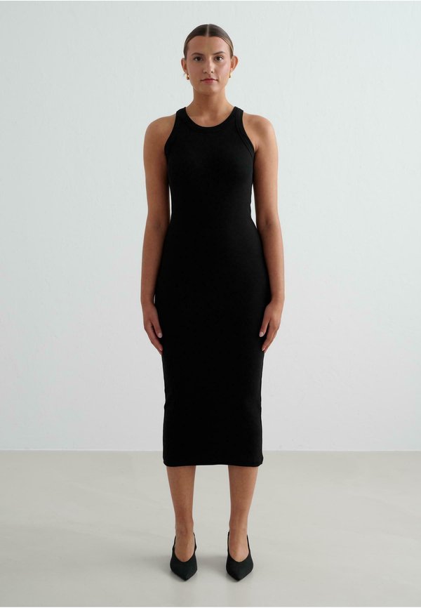 EASE TANK  - Etuikleid