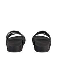 Sandali piatti neri con cinturini brillanti e suola liscia, caratterizzati da più bande incrociate per supporto e un design minimalista.