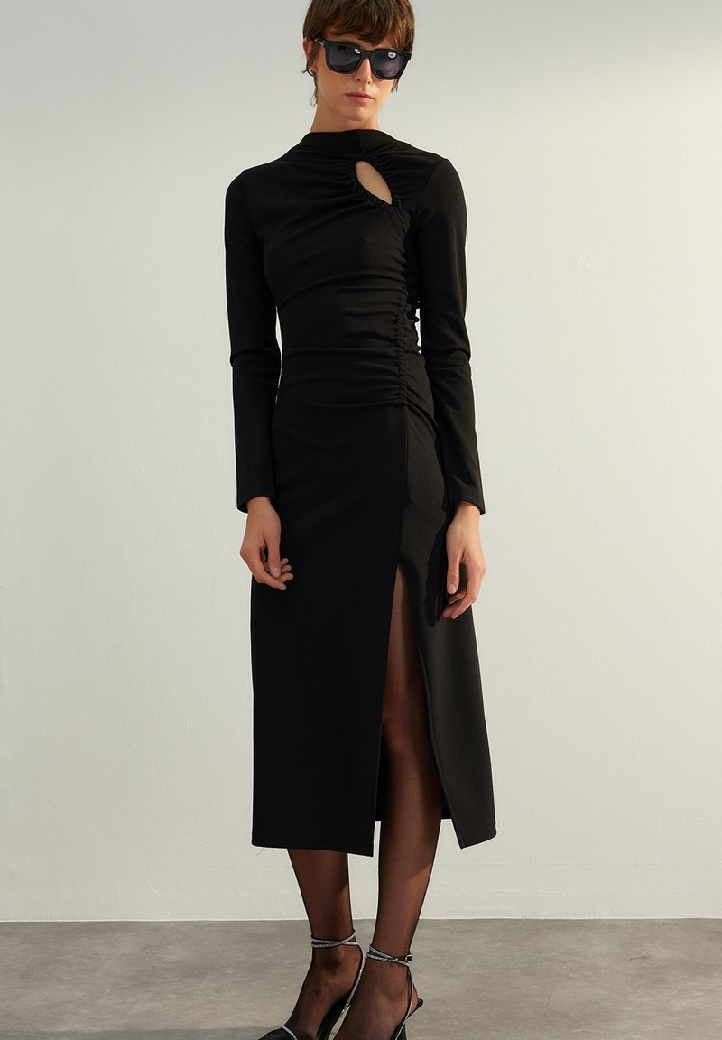 Trendyol Etui-jurk zwart
