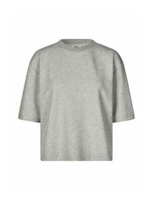 Helles graues T-Shirt mit kurzen Ärmeln und rundem Halsausschnitt. Hergestellt aus weichem Stoff, hat es ein kastiges Design und einen entspannten Schnitt ohne Muster.