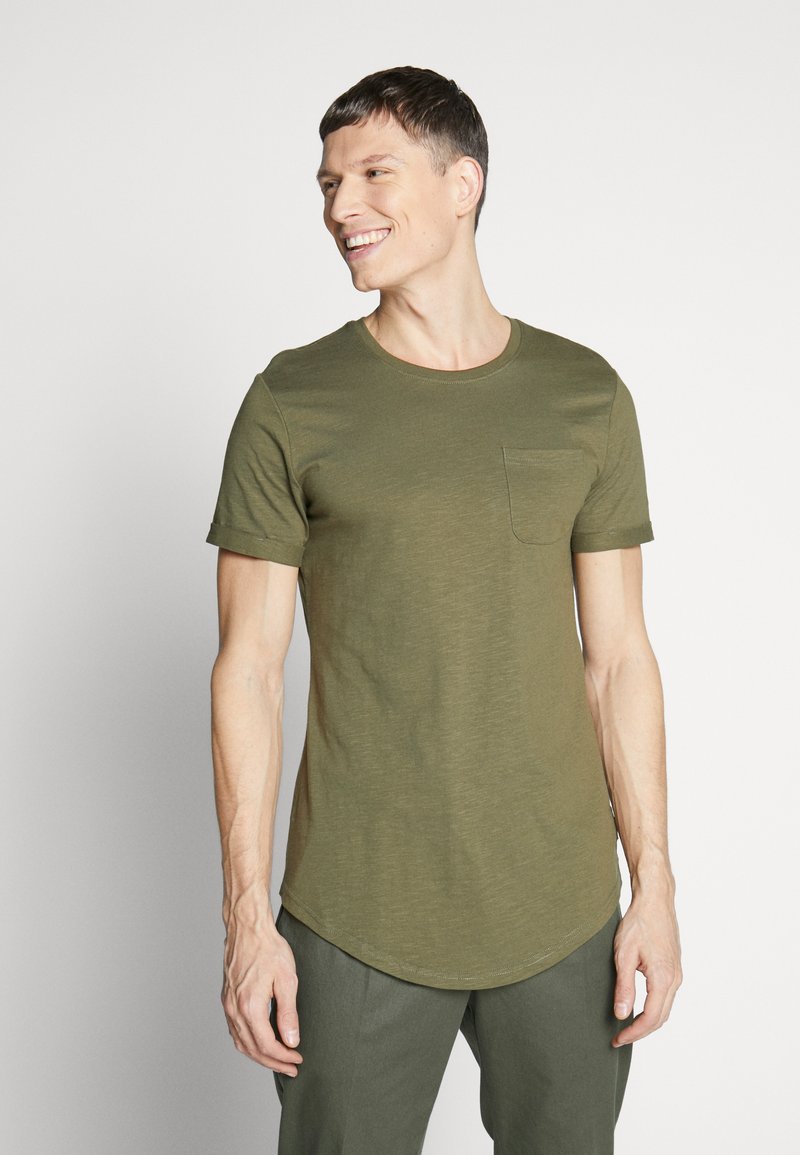 Pier One T-shirt básica - oliv