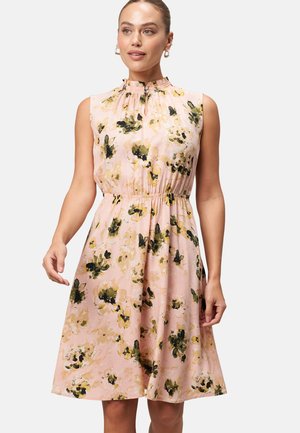 Day dress - roscream