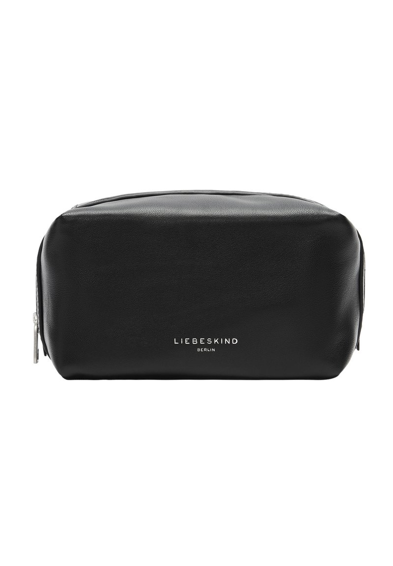 Borsa cosmetica in pelle nera con forma rettangolare arrotondata, cerniera argentata e logo "LIEBESKIND BERLIN" impresso sul davanti.