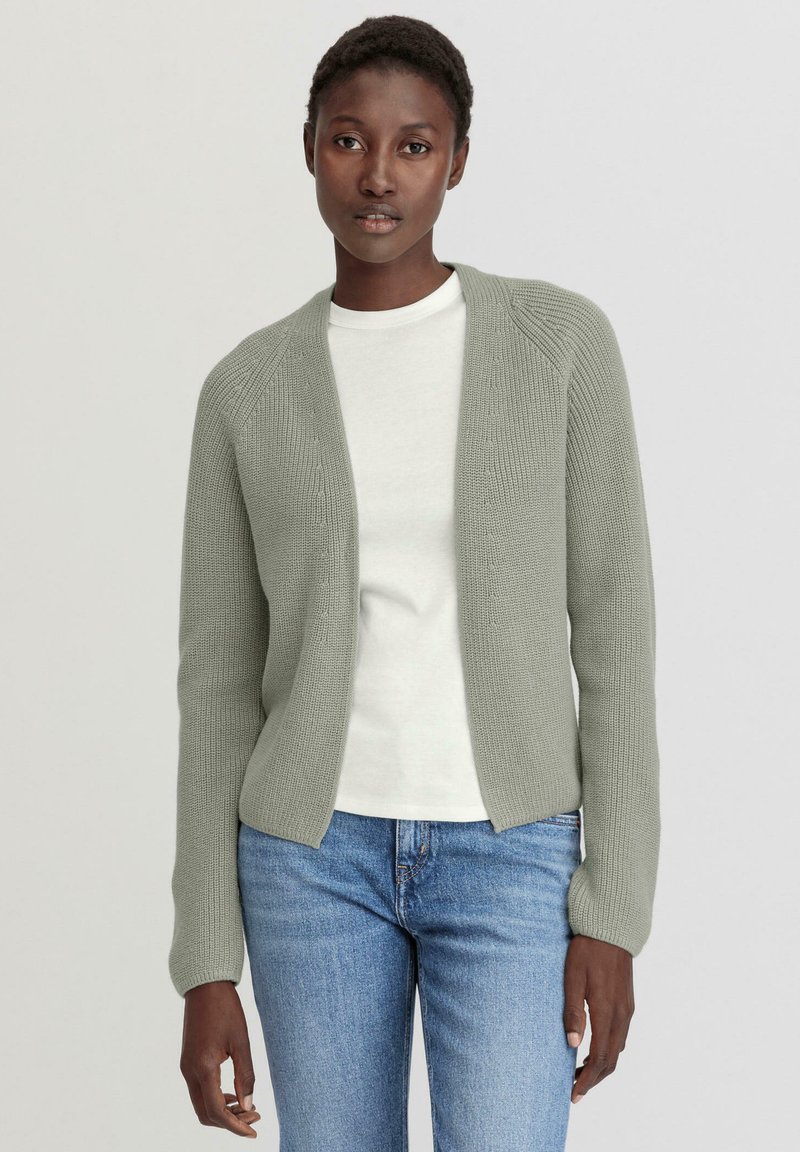hessnatur Strickjacke - seegras