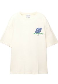 Cream cotton t-shirt with short sleeves. Features a blue shell graphic and “CALM DEEP SEA” text in green. Relaxed fit with a crew neck.