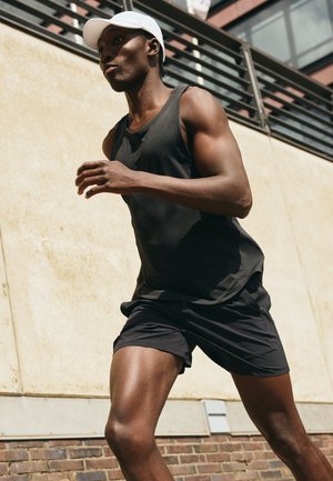 lululemon, PACE BREAKER LINERLESS 18CM - Krótkie spodenki sportowe