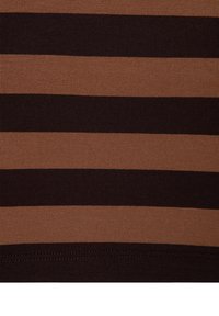 Braun und schwarz gestrefter Stoff mit einer glatten Textur, der breite horizontale Streifen und einen gesteppten Saum aufweist.