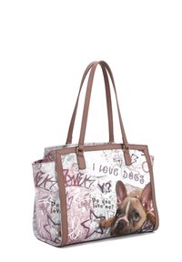 Borsa a tracolla in tela bianca e rosa con dettagli in finta pelle marrone. Presenta un volto di cane stampato e testi e grafiche graffiti giocosi.