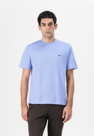 - T-shirt basic