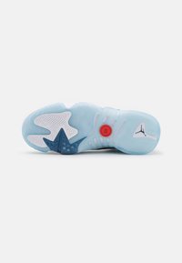 Jordan JUMPMAN TWO TREY - Sapatilhas de cano alto - white/university red/navy