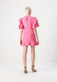 Vero Moda VMFIA SHORT - Kasdienė suknelė - pink cosmos