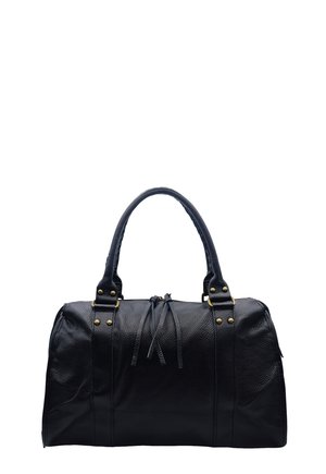 Sac de voyage en cuir noir avec deux poignées, ferrures dorées, et une fermeture éclair avec des tirettes en cuir.