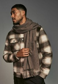 Next REGULAR FIT - Sál - neutral