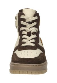 Beige leren hoge sneakers met accenten van bruin suède. Voorzien van een tan kleurige zool, ronde neus, geperforeerde details en veters. Aanpasbare band aanwezig.