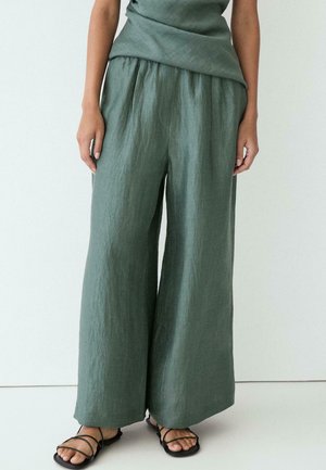 Massimo Dutti, Pantaloni - green