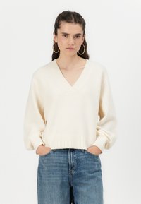 Vero Moda VMBOOM V NECK VER - Jumper - birch melange