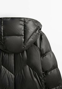 Massimo Dutti Piumino lungo - black