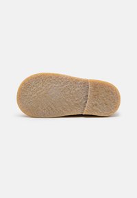 Petit Nord Copenhagen DESERT BOOT UNISEX - Lauflernschuh - cognac