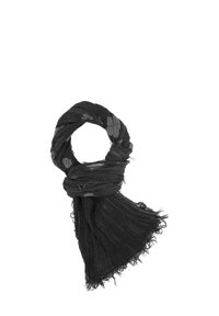 Écharpe noire en tissu léger avec une texture froissée et des bords frangés, présentant des motifs floraux subtils dans une teinte plus sombre.