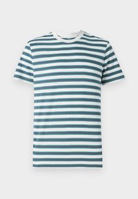T-shirt pour homme à manches courtes avec des rayures horizontales en bleu sarcelle, bleu marine et blanc. Tissu en coton doux avec un col rond et un col contrasté.