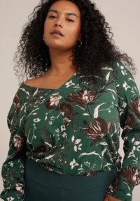 WE Fashion CURVE - Hosszú ujjú felső - green