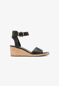 Wybrany, Black
