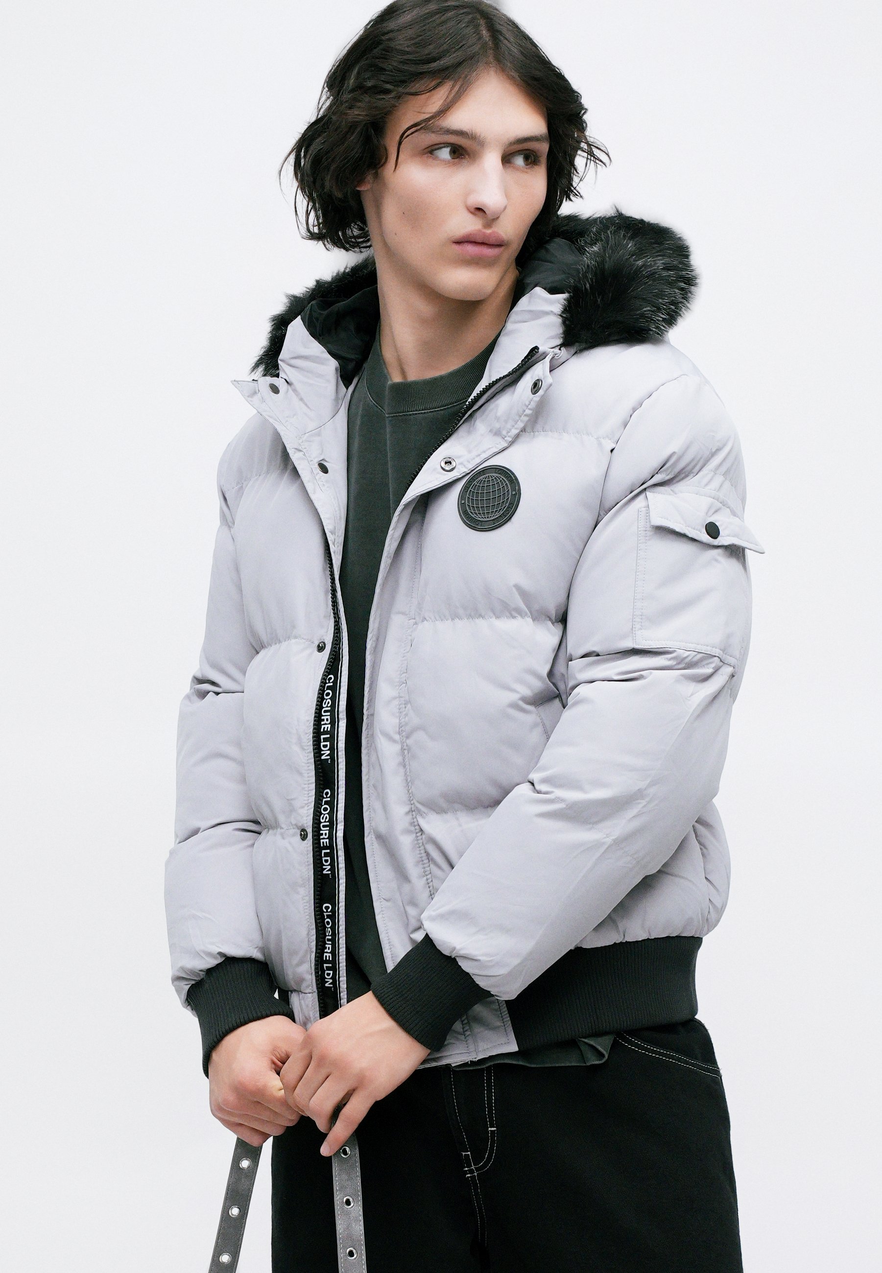 CLOSURE London HOODED SHORT PUFFER JACKET - Winter jacket - ice