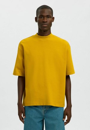 SLHRELAXSOL MOCK NECK TEE - T-Shirt basic - gold flake