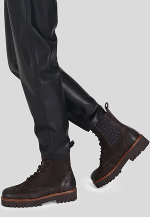 NORD - Platform ankle boots - choco