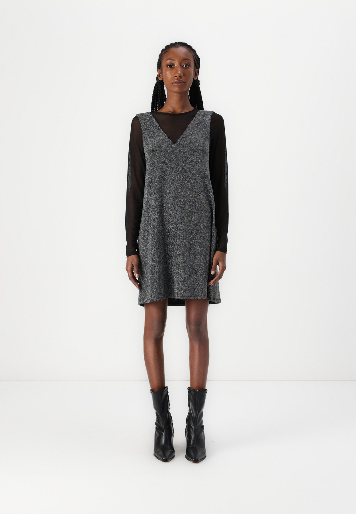 ONLQUEEN V NECK DRESS