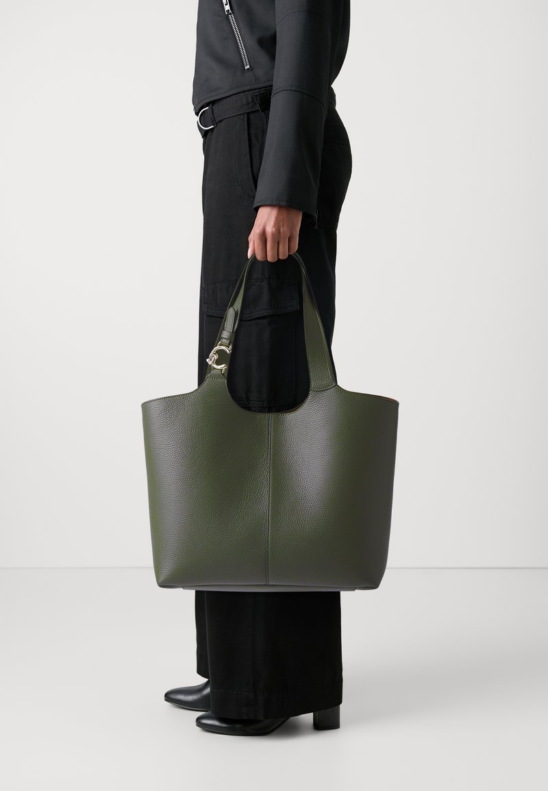 Coccinelle C-EASY SET - Håndtasker - alga