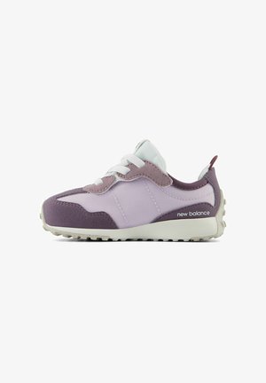 Sneaker with a lilac and purple mesh upper, featuring white laces, padded collar, and a textured rubber sole with grip patterns.