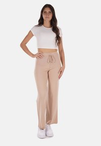 Markup Pantaloni sportivi - marrone chiaro