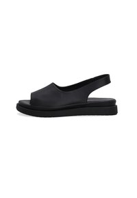 Černé kožené sandály na tkaničku s otev�řenou špičkou, plochou gumovou podrážkou, hladkým povrchem a minimalistickým designem. Bez výrazných vzorů či akcentů.