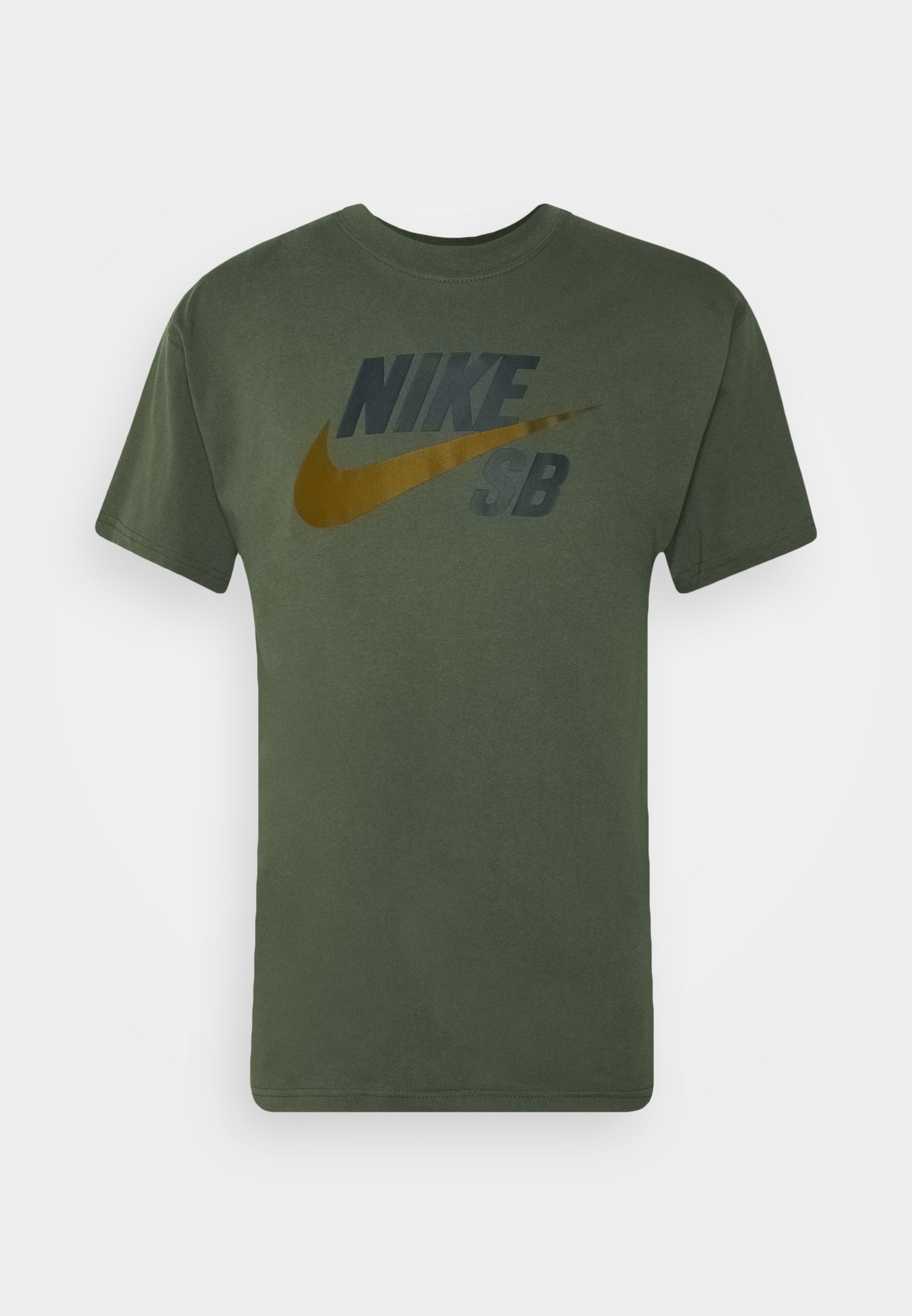 dark green nike t shirt
