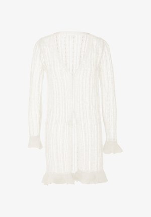 Weißer Strickcardigan mit V-Ausschnitt, offener Vorderseite und langen Ärmeln. Verfügt über ein texturiertes Muster und Rüschendetails an den Ärmelabschlüssen.