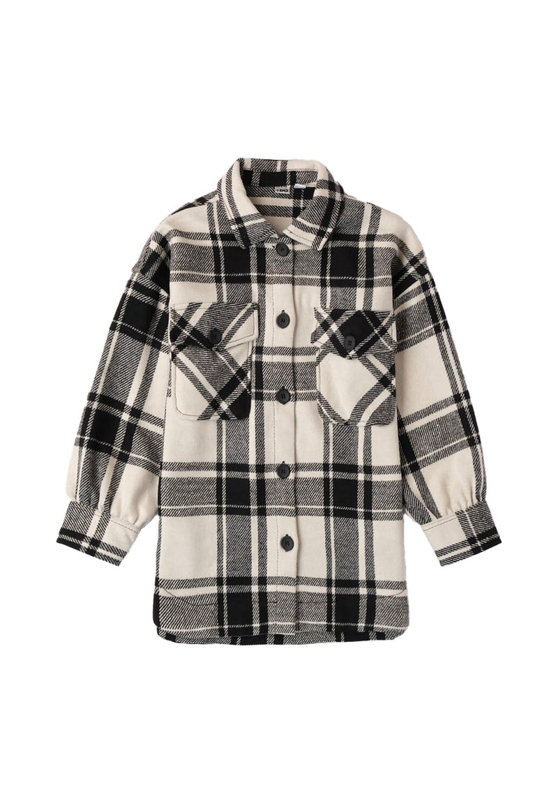 Black and white plaid flannel shirt with long sleeves, two front pockets, button closure, and a soft texture.