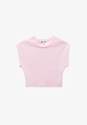 T-shirt court rose clair avec manches courtes et col rond, présenté à plat sur fond blanc.