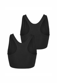 Czarny stanik sportowy z szerokimi ramiączkami i dopasowanym krojem. Wykonany z elastycznej tkaniny o gładkiej strukturze. Posiada fason typu racerback.