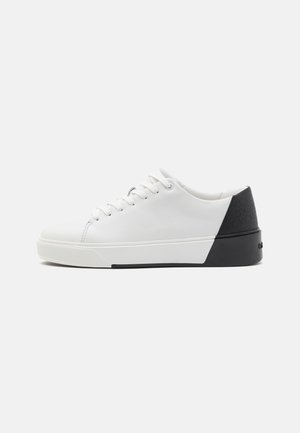 Calvin Klein LACE UP MONO - Sneakersy niskie