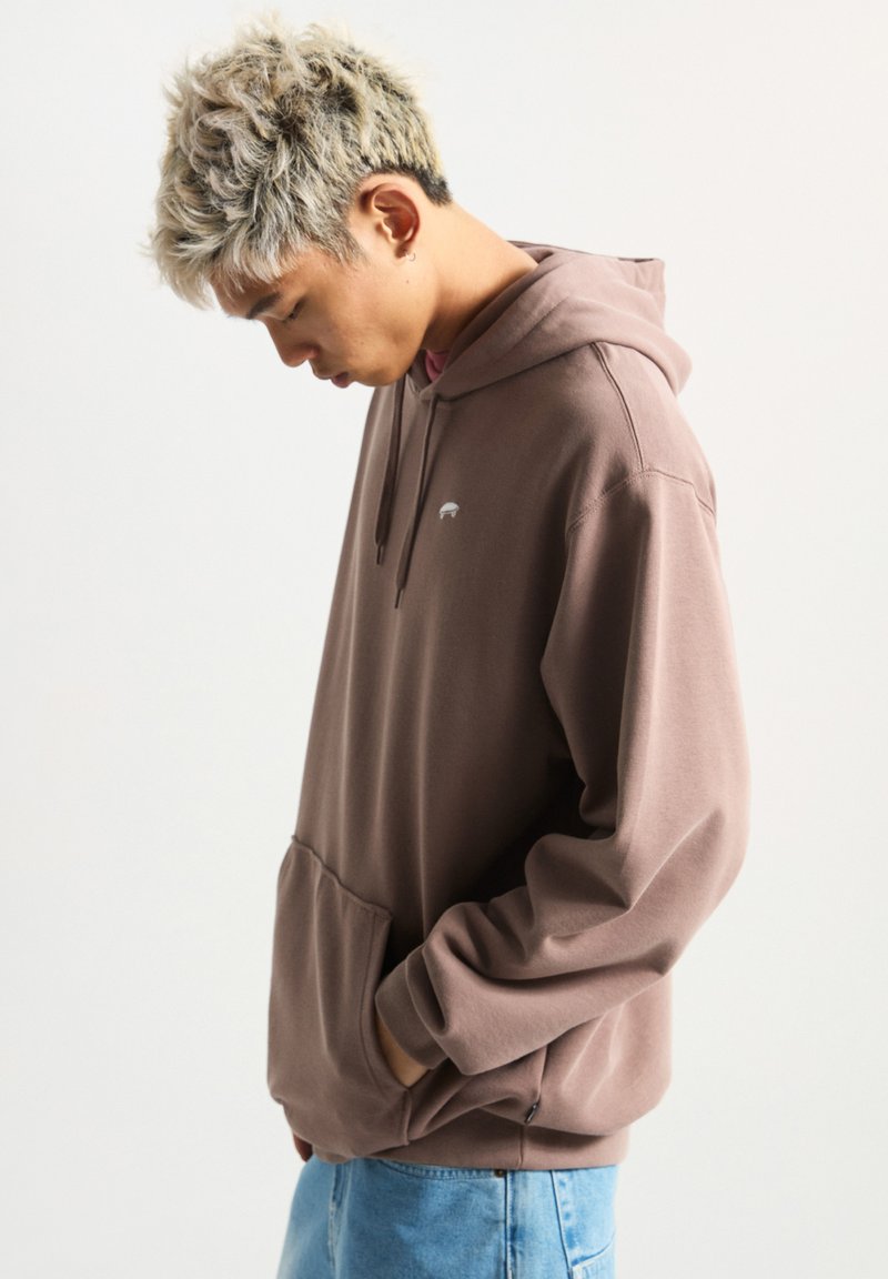 Vans SALTON LOOSE FIT - Mikina s kapucí - medium brown