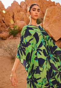 Next Maksikleit - green and navy floral